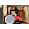 Image 1 : ASSORTED BOX OF HOUSEHOLD ITEMS WITH NEW BOTTLE