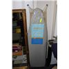 Image 1 : NEW IRONING BOARD