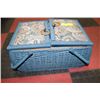 Image 1 : LARGE BLUE SEWING BOX WITH CONTENTS