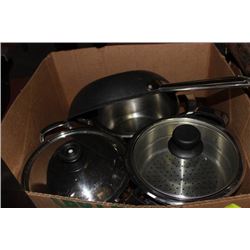 BOX W/ 5 PIECE POT SET AND LARGE WOK