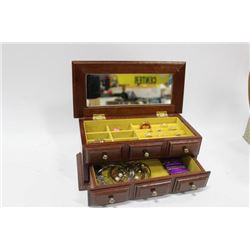 JEWELLERY BOX WITH CONTENTS