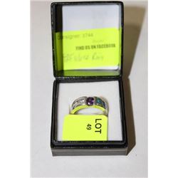 .925 SILVER RING WITH AMETHYST COLOURED CENTER