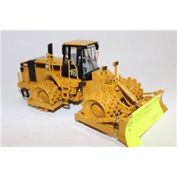 DIE CAST CAT 1:50 PACKER