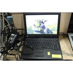 TOUCHSCREEN DELL LATITUDE TABLET & LAPTOP WIN 8.1