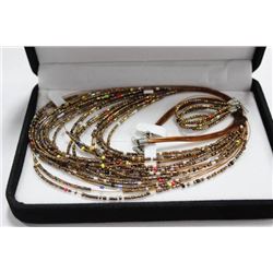 BEADED NECKLACE AND EARRING SET