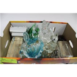 FLAT OF CRYSTAL AND GLASS ORNAMENTS