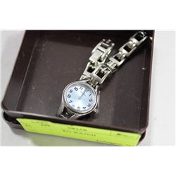 FOSSIL WOMENS WATCH