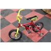 Image 1 : HOT WHEELS KIDS BIKE W TRAINING WHEELS