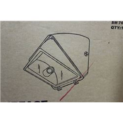 NEW 70WATT METAL HALIED MINI WALL PACK (SM765)