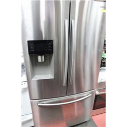 SAMSUNG FRENCH DOOR FRIDGE WITH ICE AND WATER