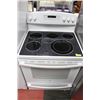 Image 2 : WHITE GE 5 BURNER CERAMIC TOP STOVE