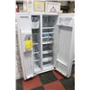 Image 4 : WHITE GE SIDE BY SIDE FRIDGE