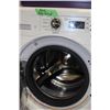 Image 2 : WHITE GE FRONTLOAD WASHER AND DRYER