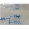 Image 2 : Measured Storage Containers - 22 Qt. - 12 Times the Money