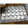Image 1 : Muffin Pan