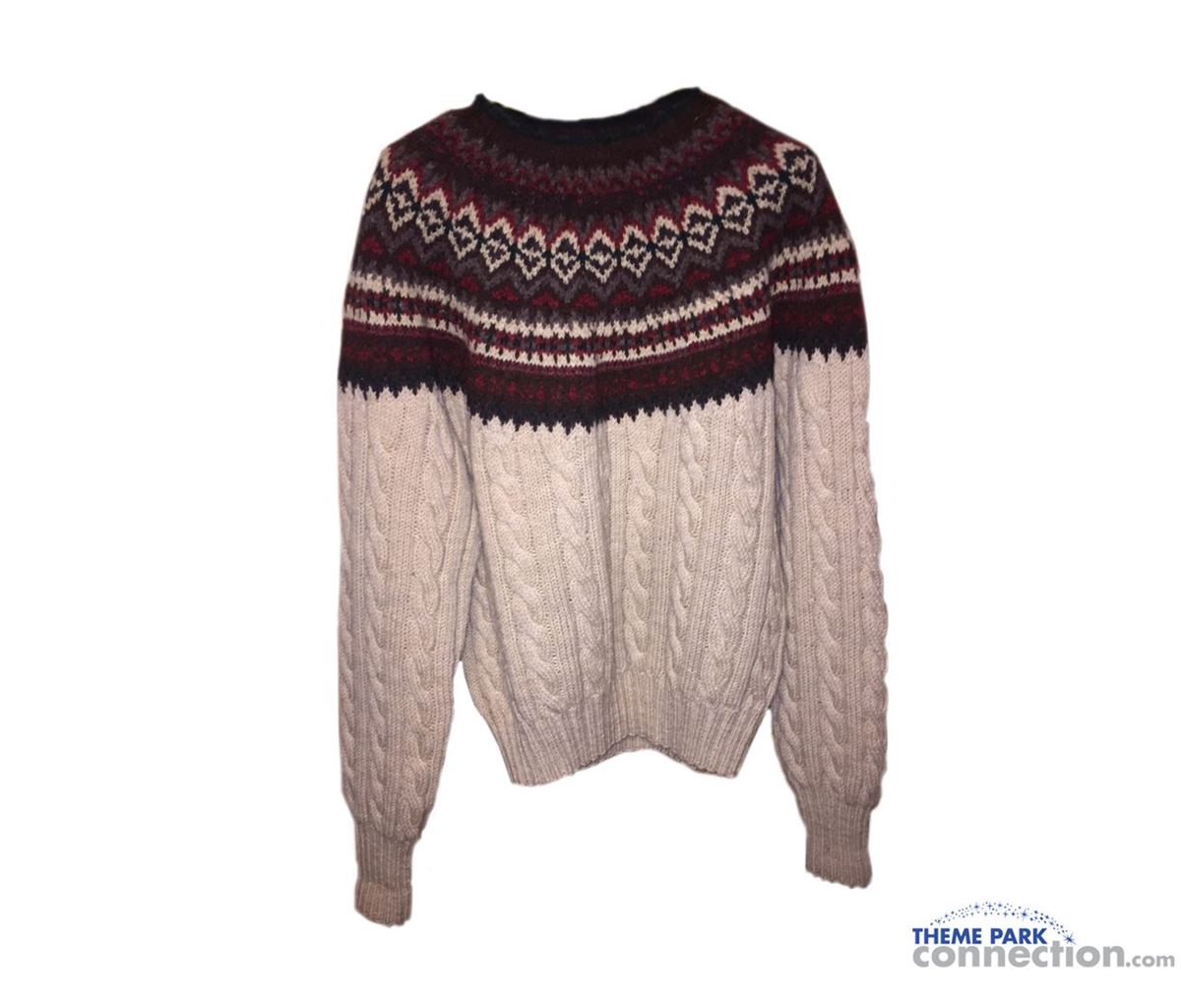 Castaway 2000 MovieTOM HANKS Screen Used Crew Neck Wardrobe PROP Sweater