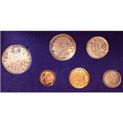Australia; Proof Set 1966 in original case with sleeve. All coins are untoned and cent & 2 cents are