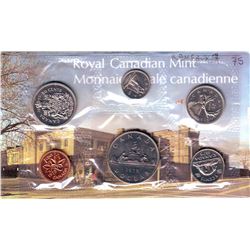Uncirculated Set 1975 with the dollar "rameau" behind the Indian in original envelope with certifica