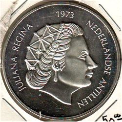 Netherlands Antilles: 25 gulden 1973, 25th Anniversary of Reign, Royal carriage on bridge, KM # 14. 