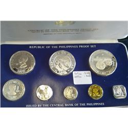 Philippines; 1977 Proof Set minted by Franklin Mint, 8 coins 25 & 50 Piso are silver. With case, sle