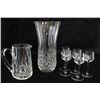 Image 1 : Collection of 7 clear glass pieces.