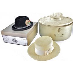 Collection of 3 vintage hats includes