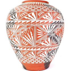 Large impressive etched Kachina olla