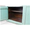 Image 2 : Great primitive pine sink cabinet
