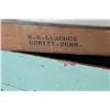 Image 3 : Great primitive pine sink cabinet