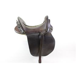 Fine Model 1928 McClellan cavalry saddle