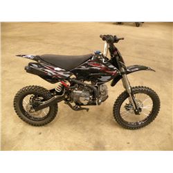 2014 Apollo 125cc dirt bike -Off road use only SN#-L08YGJGA8E1002948