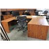 Image 2 : AUTUMN MAPLE U SHAPED EXECUTIVE DESK