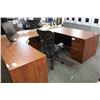 Image 3 : AUTUMN MAPLE U SHAPED EXECUTIVE DESK