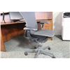 Image 3 : HERMAN MILLER MIRRA MESH BACK ULTRA ERGONOMIC FULLY ADJUSTABLE CHAIR