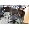 Image 2 : BLACK BUNGEE HIGH BACK EXECUTIVE CHAIR