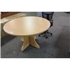 Image 2 : MAPLE 4' CONFERENCE TABLE