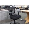 Image 2 : BLACK MESH BACK ADJUSTABLE HEIGHT TASK CHAIR