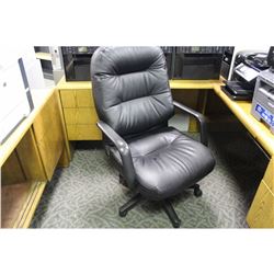 BLACK LEATHER HIGH BACK EXECUTIVE CHAIR