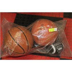 BAG OF SPORTS BALLS, BASKETBALLS AND FOOTBALL