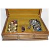 Image 1 : VINTAGE JEWELLERY BOX W/ CONTENTS