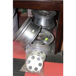 SET OF 4 ALUMINUM 17" GMC RIMS