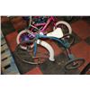 Image 1 : VINTAGE TRICYCLE