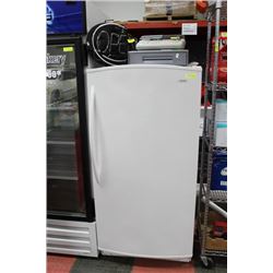 DANBY UPRIGHT FREEZER