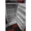 Image 3 : DANBY UPRIGHT FREEZER