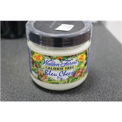 CONTAINER OF WALDEN FARMS BLUE CHEESE DIP