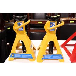 PAIR OF JACK STANDS ON CHOICE: YELLOW