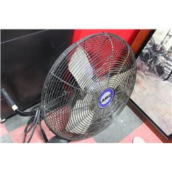 LARGE INDUSTRIAL FAN