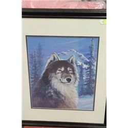 FRAMED WOLF PRINT