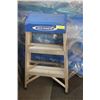 Image 1 : WERNER 2 STEP LADDER