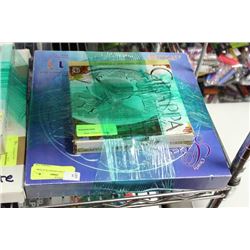 2 PIECE GLASS SERVING PLATTERS